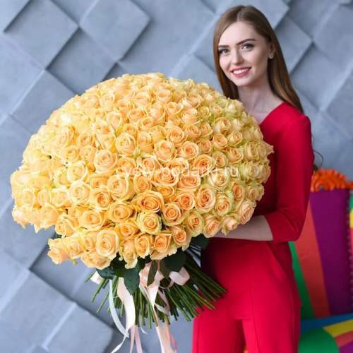 Букет  201  роза « Пич Аваланж»  
